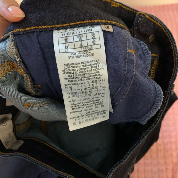 Jeans - Picture 5 of 6